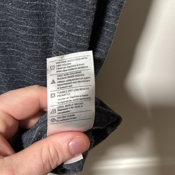 Vince gray/white feeder stripe SS crew neck tee shirt - Picture 4 of 5